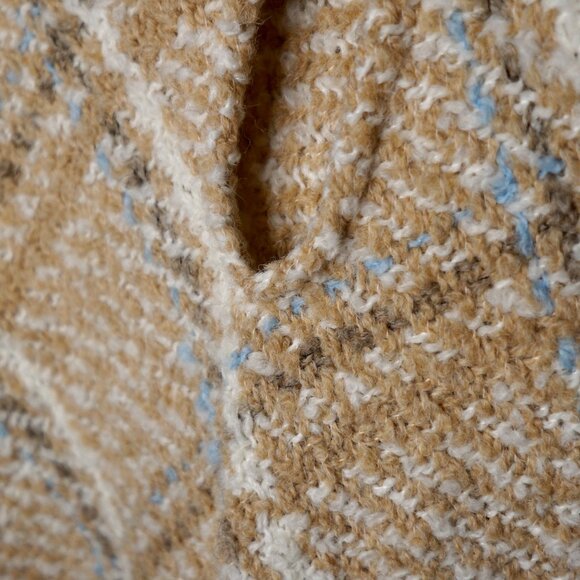 Made in Ireland Boyne Valley Weavers Wool Blend Poncho - Picture 5 of 8